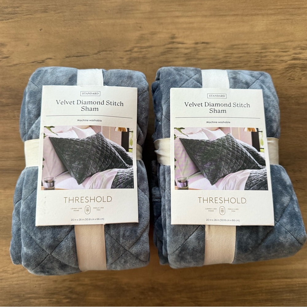 Standard Luxe Diamond Stitch Velvet Quilt Pillow Shams (2) Slate Blue